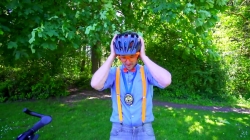 پلیس ها و بچه ها و بلیپی